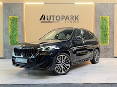 BMW X1 - XDrive25e |M-Sport|PANO|HuD|H&K|MASSAGE|360 CAMERA|KEYLESS|21 INCH|PLUG IN HYBRIDE|SFEERVE