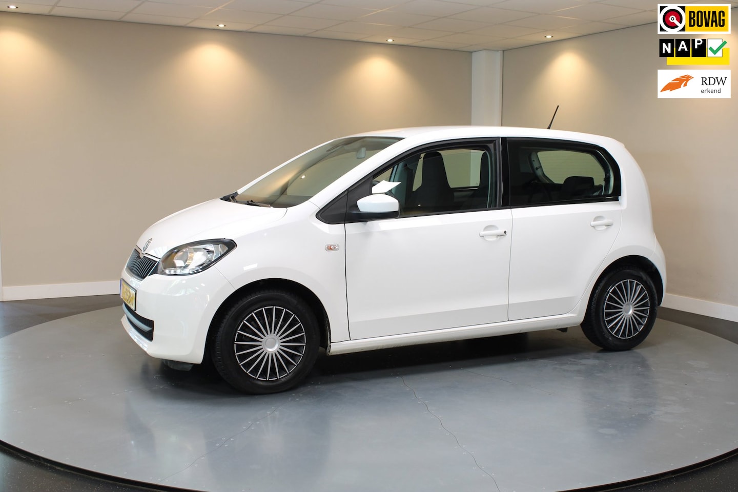 Skoda Citigo - 1.0 Greentech Ambition *Airco* Cruise|Elektr.Pakket|All-seasons|Bluetooth|Isofix|NAP - AutoWereld.nl