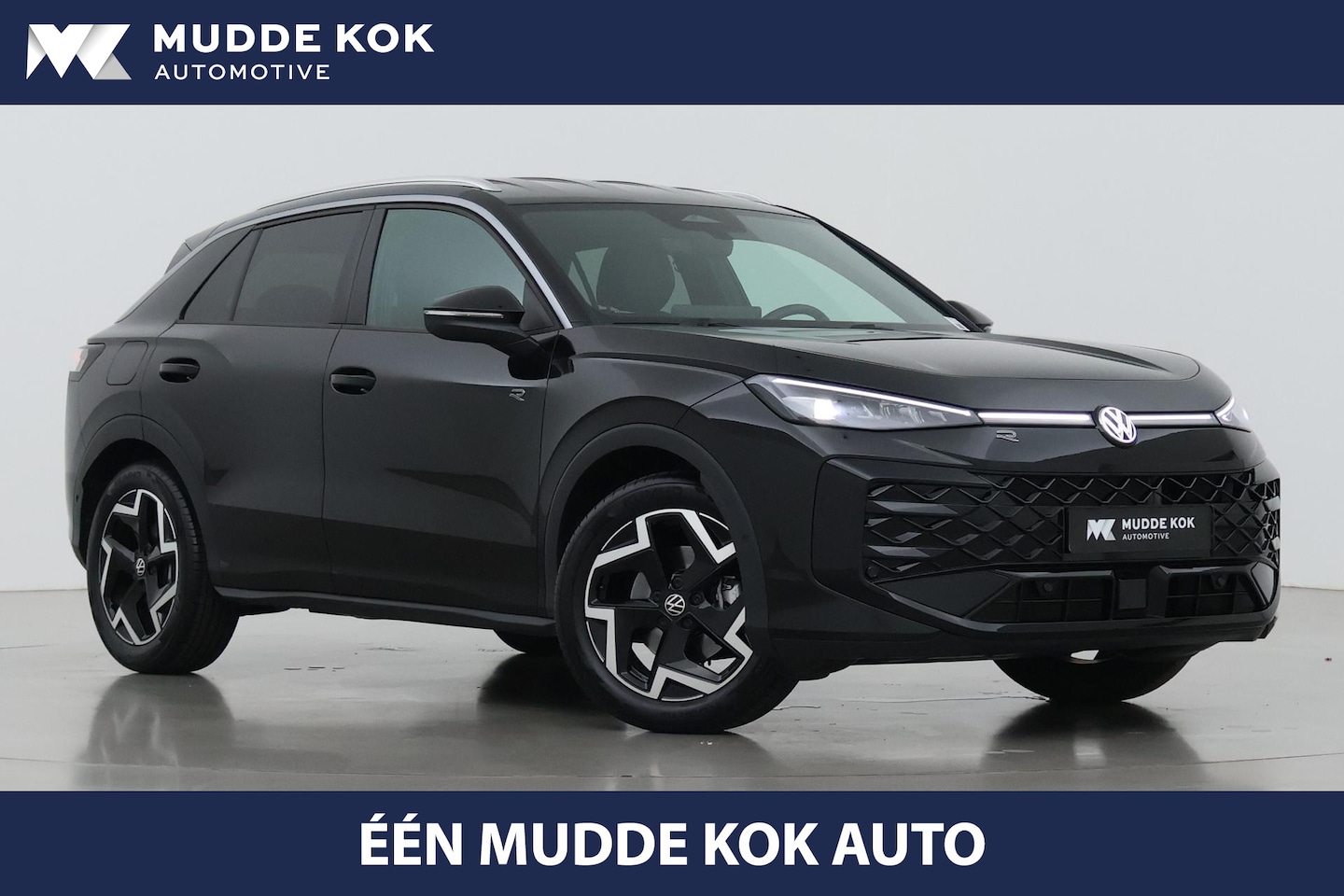 Volkswagen T-Roc - 1.5 eTSI R-Line | ACC | Trekhaak | BLIS | Camera | Keyless Advanced | Stoel+Stuurverwarmin - AutoWereld.nl