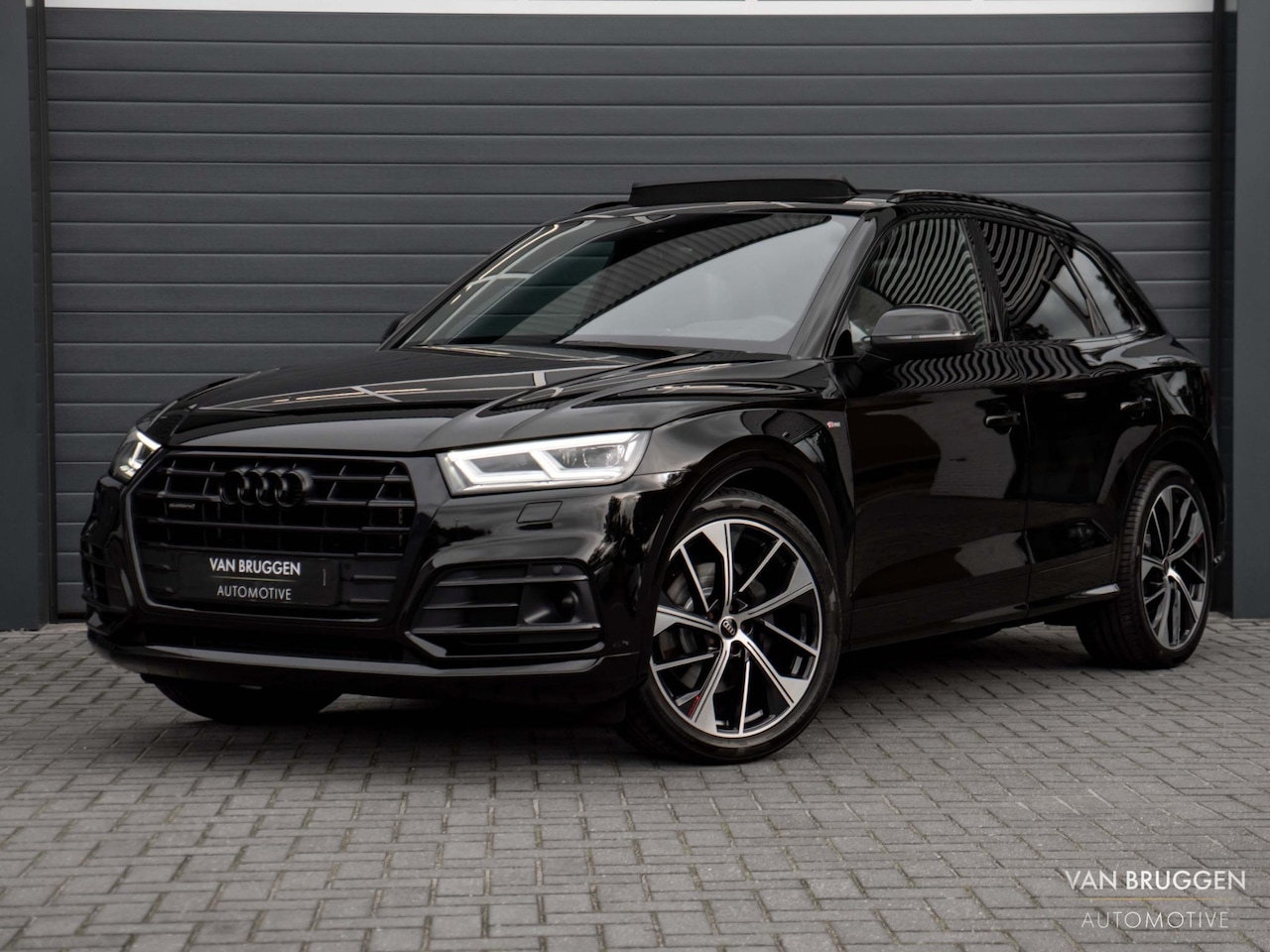 Audi Q5 - 55 TFSI e quattro S-Line Pano Luchtv Trekh HUD 21" - AutoWereld.nl