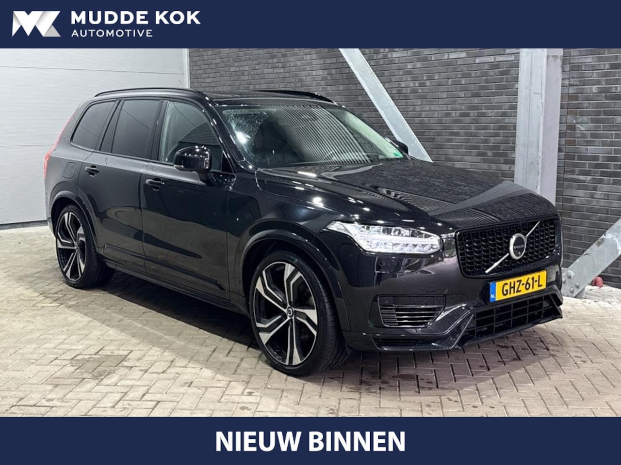 Volvo XC90 - T8 Ultimate Dark | Bowers&Wilkins | Luchtvering | Panoramadak | Trekhaak | 360° Camera | V - AutoWereld.nl