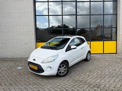 Ford Ka - 1.2 Titanium X, Panorama dak, 4 seizoenen banden & achteruitrijcamera