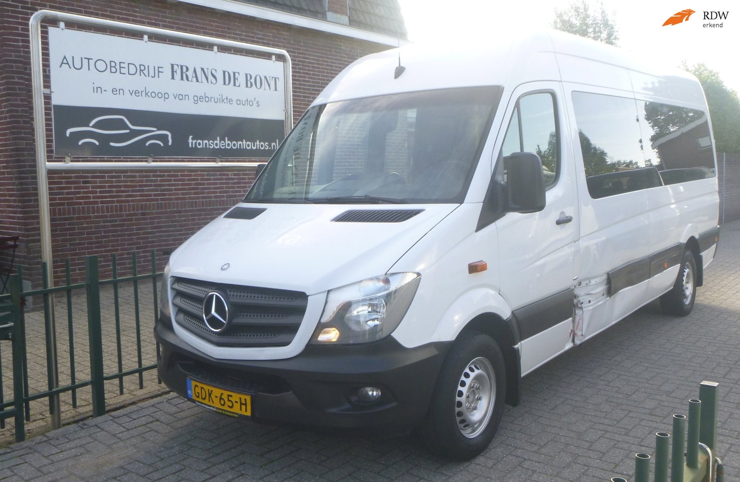 Mercedes-Benz Sprinter - 316 2.2 BlueTEC 432 HD 9 persoons lichte schade € 6100 ex btw - AutoWereld.nl