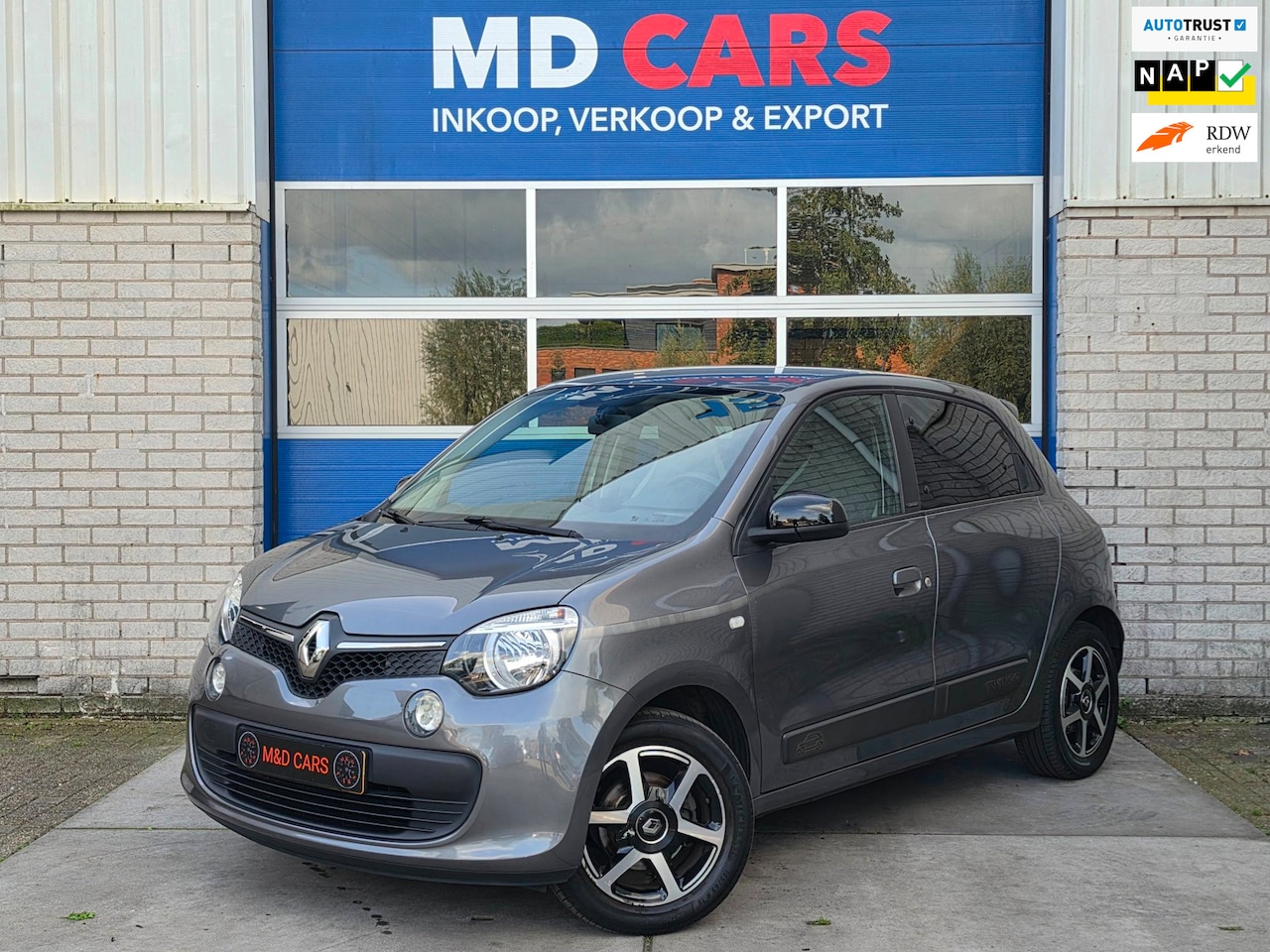 Renault Twingo - 1.0 SCe Limited AIRCO/CR CONTROL/TREKHAAK/NAP - AutoWereld.nl