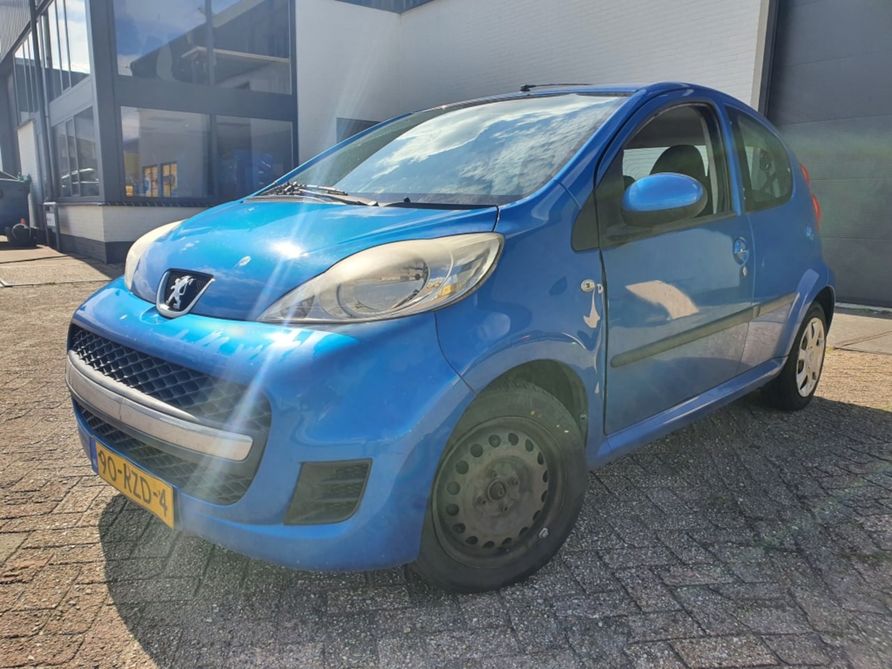 Peugeot 107 - 1.0-12V XS 5-DRS |AIRCO|APK|NAP|2011 - AutoWereld.nl