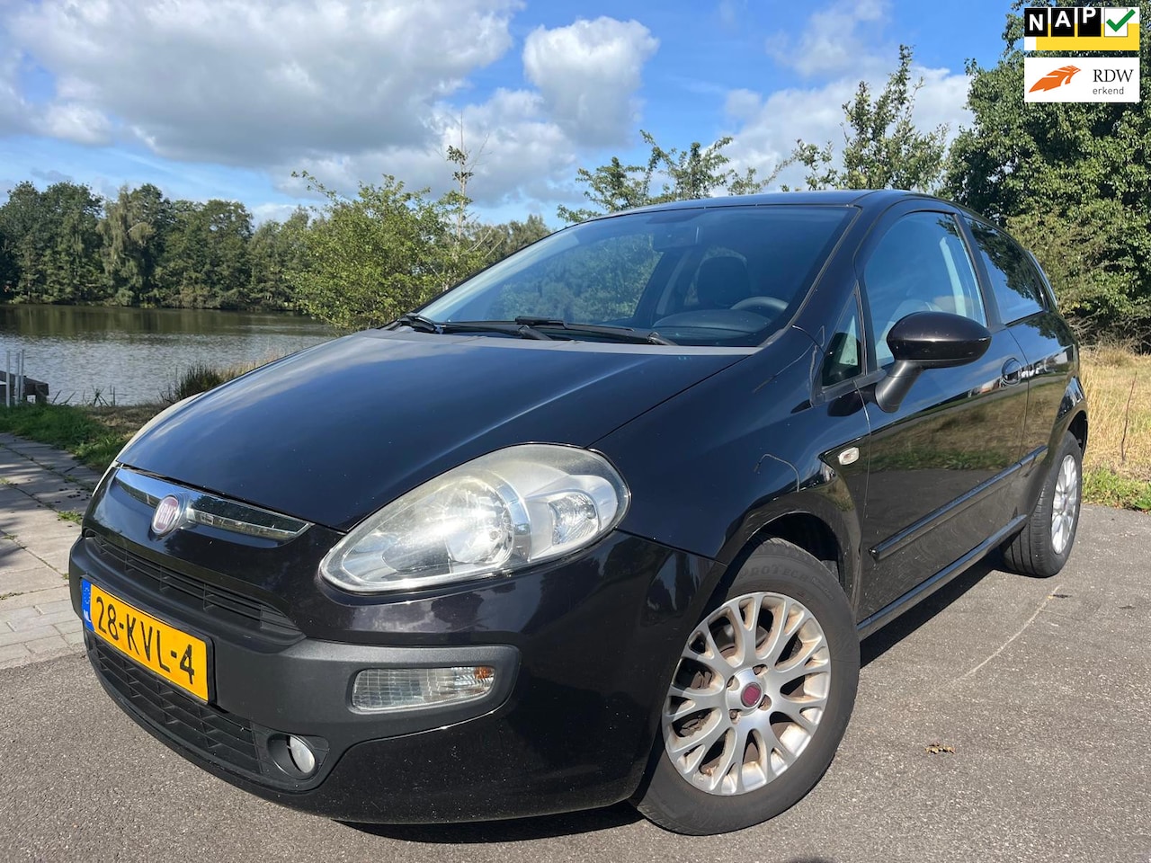 Fiat Punto Evo - 1.4 Dynamic | Airco | Cruise | APK oktober 2027 - AutoWereld.nl