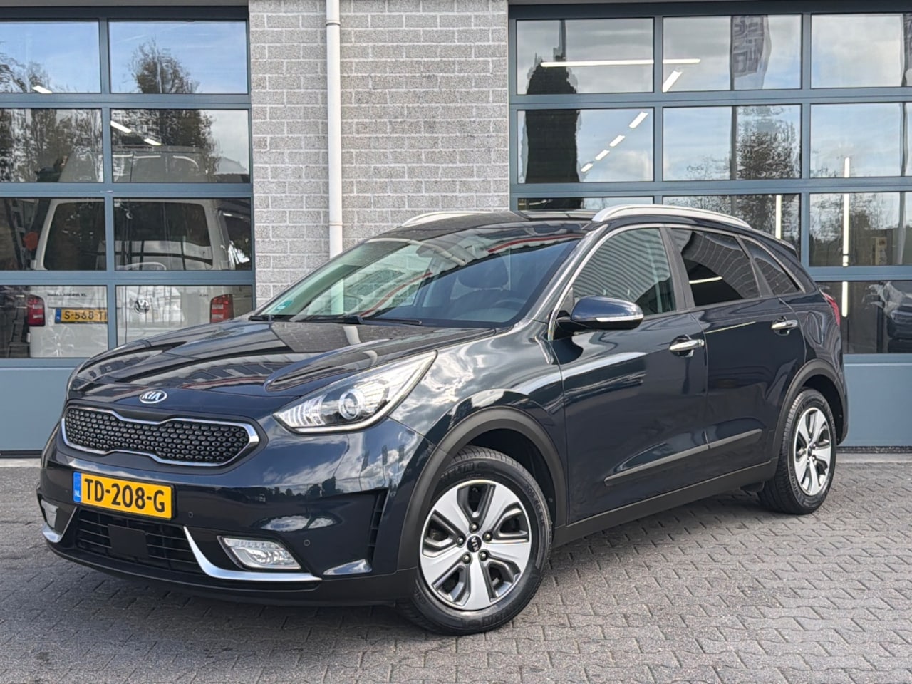Kia Niro - 1.6 GDi Hybrid BusinessLine|TREKHAAK| - AutoWereld.nl