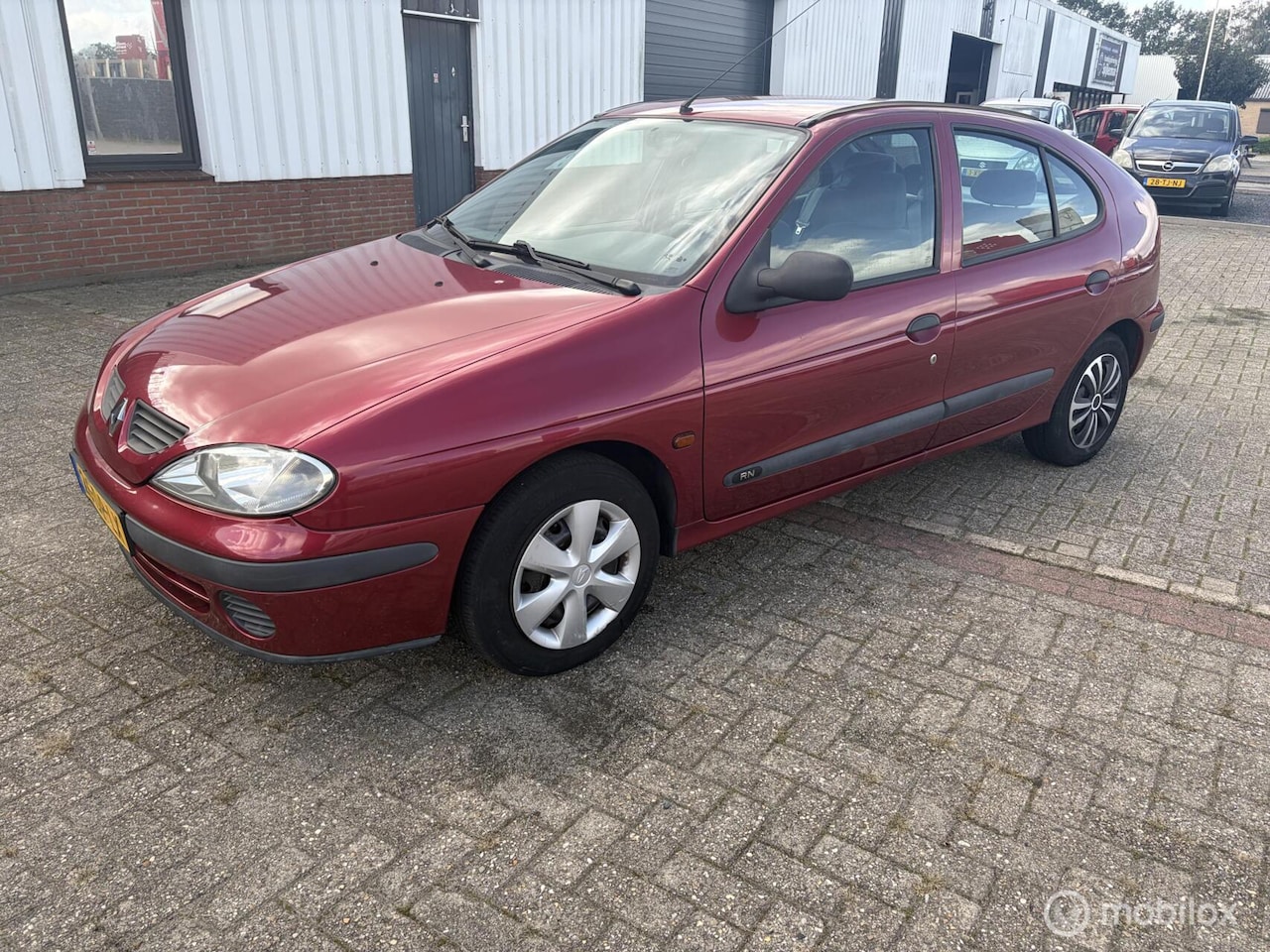 Renault Mégane - 1.4-16V RN 1.4-16V RN - AutoWereld.nl