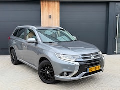 Mitsubishi Outlander - 2.0 PHEV Business (bj 2015) Facelift|Navi|Camera