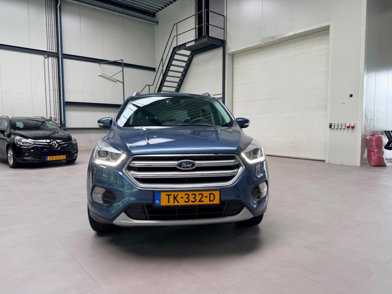 Ford Kuga - 1.5 EcoBoost Titanium 1.5 EcoBoost Titanium - AutoWereld.nl