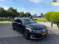 Volkswagen Passat Variant - 1.4 TSI GTE Highline 2015
