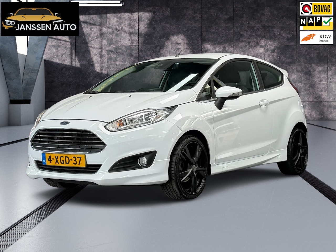 Ford Fiesta - 1.0 EcoBoost Titanium | Navi | Camera | Climate | Sportief | Distributie vervangen | Top o - AutoWereld.nl