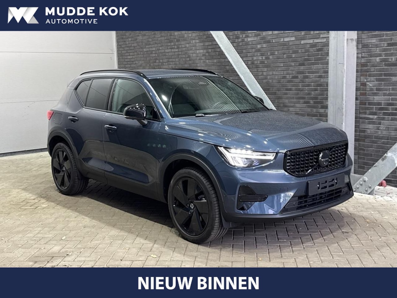 Volvo XC40 - B3 Plus Black Edition | Harman/Kardon | BLIS | 360° Camera | Pilot Assist | Stoel+Stuurver - AutoWereld.nl