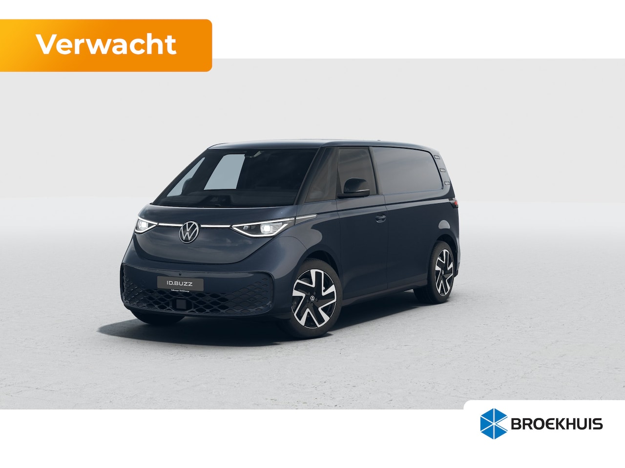 Volkswagen ID. Buzz Cargo - Bulli Limited Edition 79 kWh 4MOTION | €7000,- korting ! | Achteruitrijcamera | Trekhaak | - AutoWereld.nl