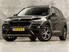 BMW X1 - sDrive18i Sport High Executive 140Pk Automaat (PANORAMADAK, GROOT NAVI, MEMORY SEAT, LEDER