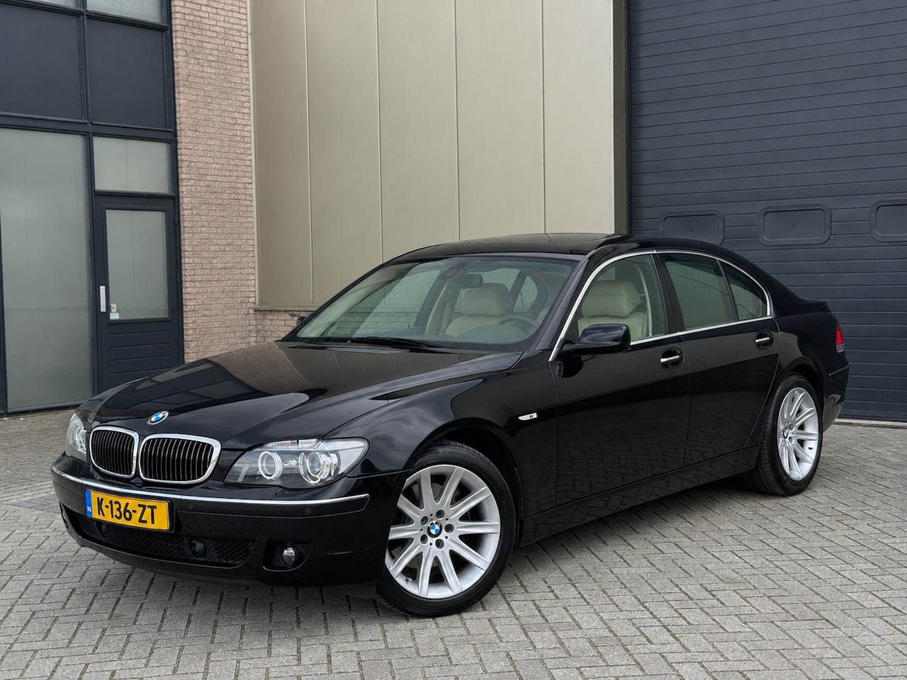 BMW 7-serie - 740i High Executive Luxe Automaat Pano Leder - AutoWereld.nl