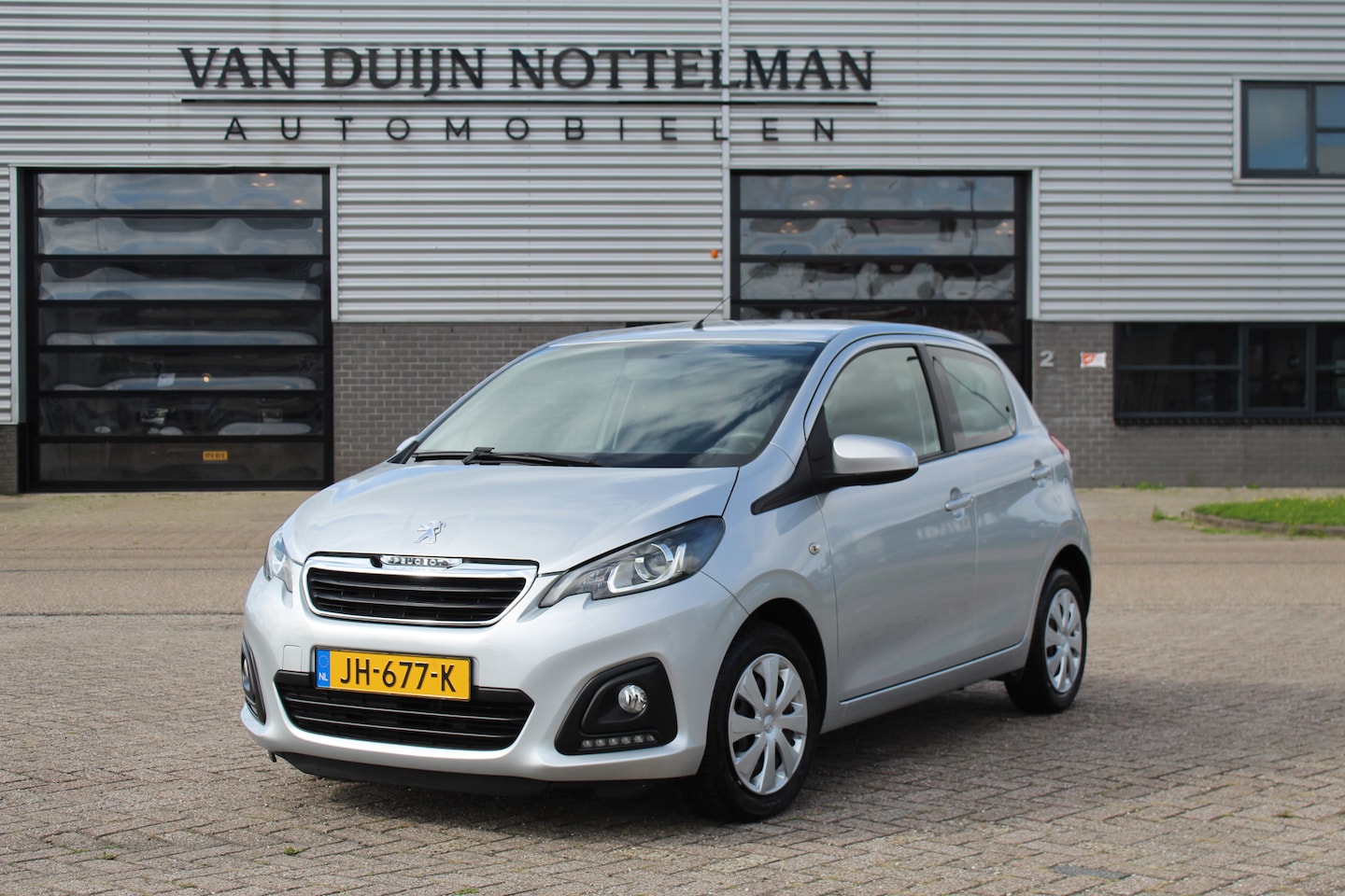 Peugeot 108 - 1.0 e-VTi Active / Airco / 5 Deurs / N.A.P. - AutoWereld.nl