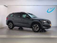 Skoda Kodiaq - 1.5 TSI DSG Sportline Business Trekhaak Panoramadak Camera Sfeerverlichting
