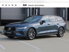 Volvo V60 - T8 Plug-in hybrid AWD Plus Dark | Trekhaak | Panoramadak | Verwarmbare voorstoelen, achter