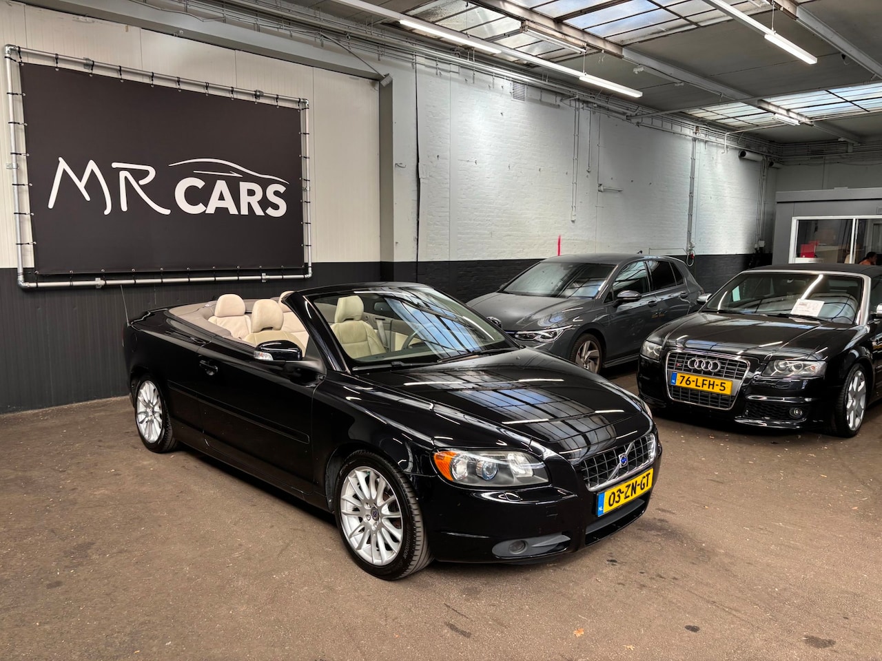 Volvo C70 Convertible - 2.4i Summum Leder/Navi/Stoelverwarming - AutoWereld.nl