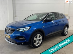Opel Grandland X - 1.2 Turbo Business Executive Vol options luxe pakket