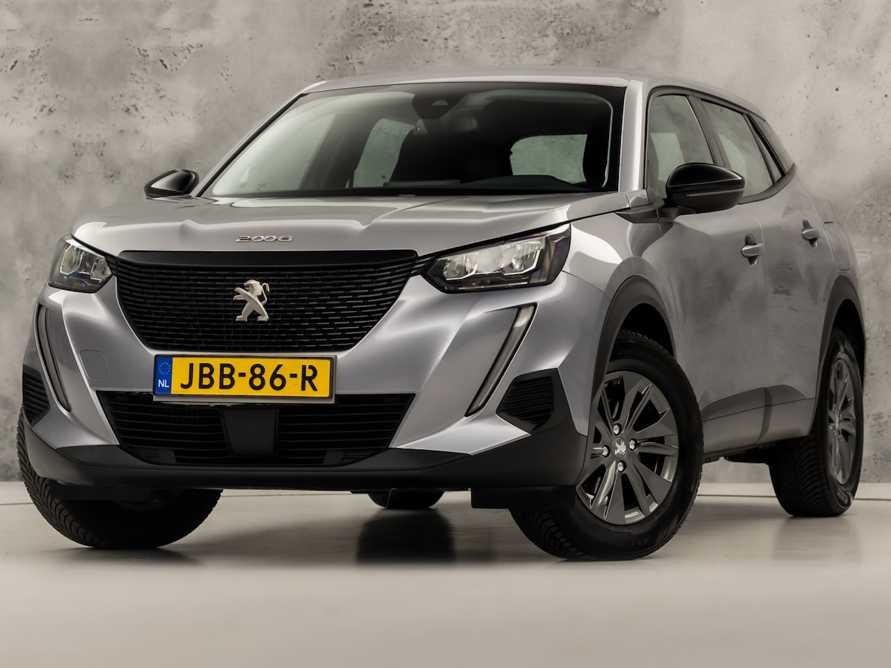 Peugeot 2008 - 1.2 PureTech Sport 131Pk Automaat (APPLE CARPLAY, GROOT NAVI, LM VELGEN, SPORTSTOELEN, PAR - AutoWereld.nl