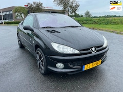 Peugeot 206 CC - 1.6-16V Roland Garros, Trekhaak, Climate control, Bluetooth, Elektr ramen, Leder, Lmv, Gee