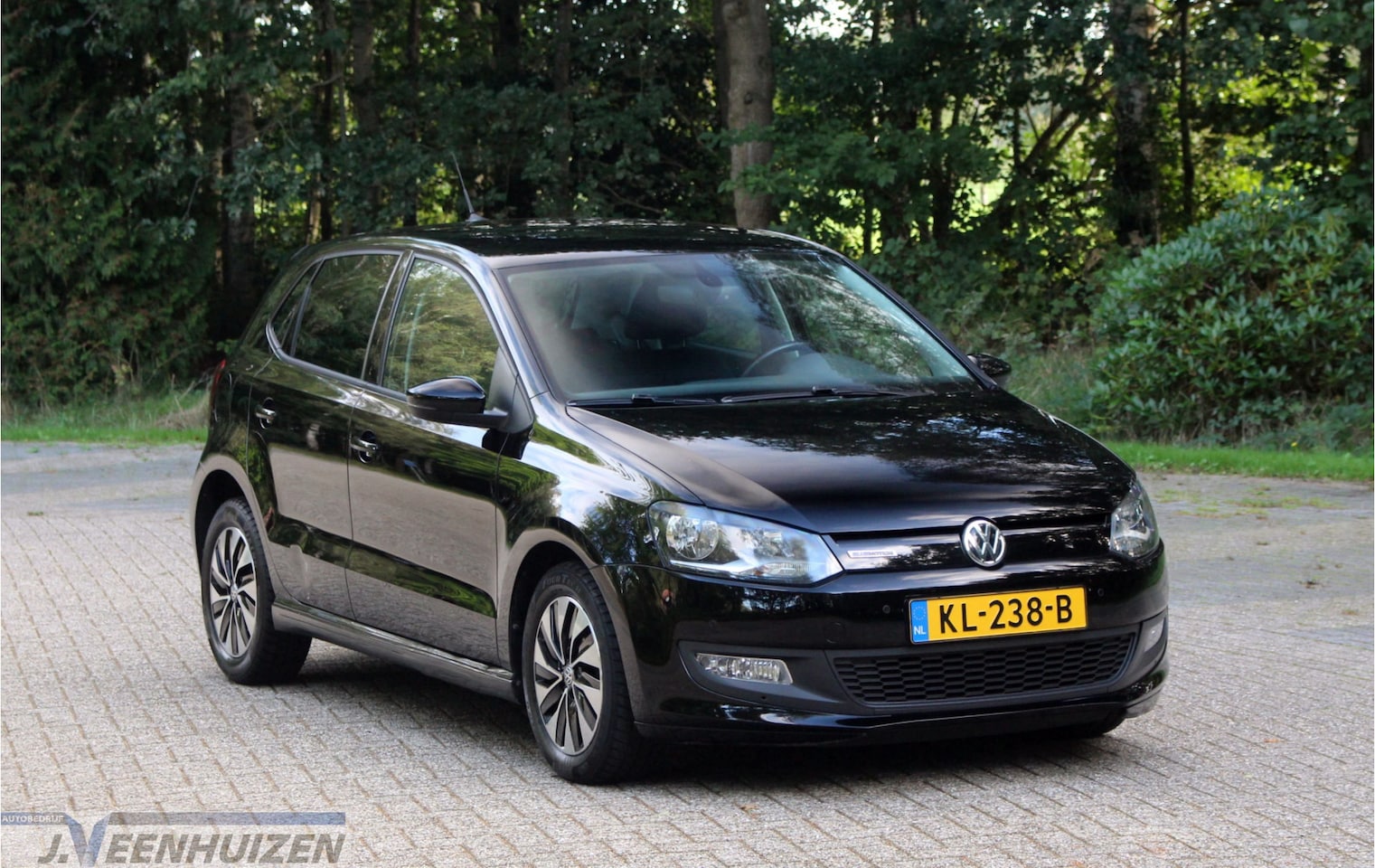 Volkswagen Polo - 1.0 BlueMotion Connected Series | 2016 | ❄️Airco | ⭐Cruise | - AutoWereld.nl