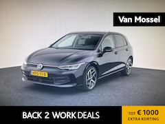 Volkswagen Golf - 1.5 eHybrid Life Edition 204PK| | Apple Carplay Draadloos | Achteruitrijcamera | Parkeerse