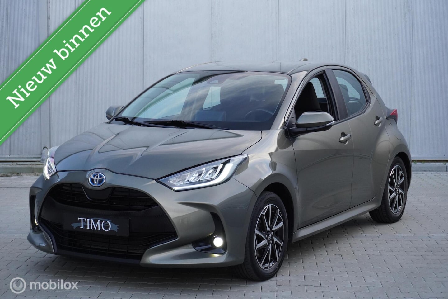 Toyota Yaris - 1.5 Hybride Dynamic - AutoWereld.nl