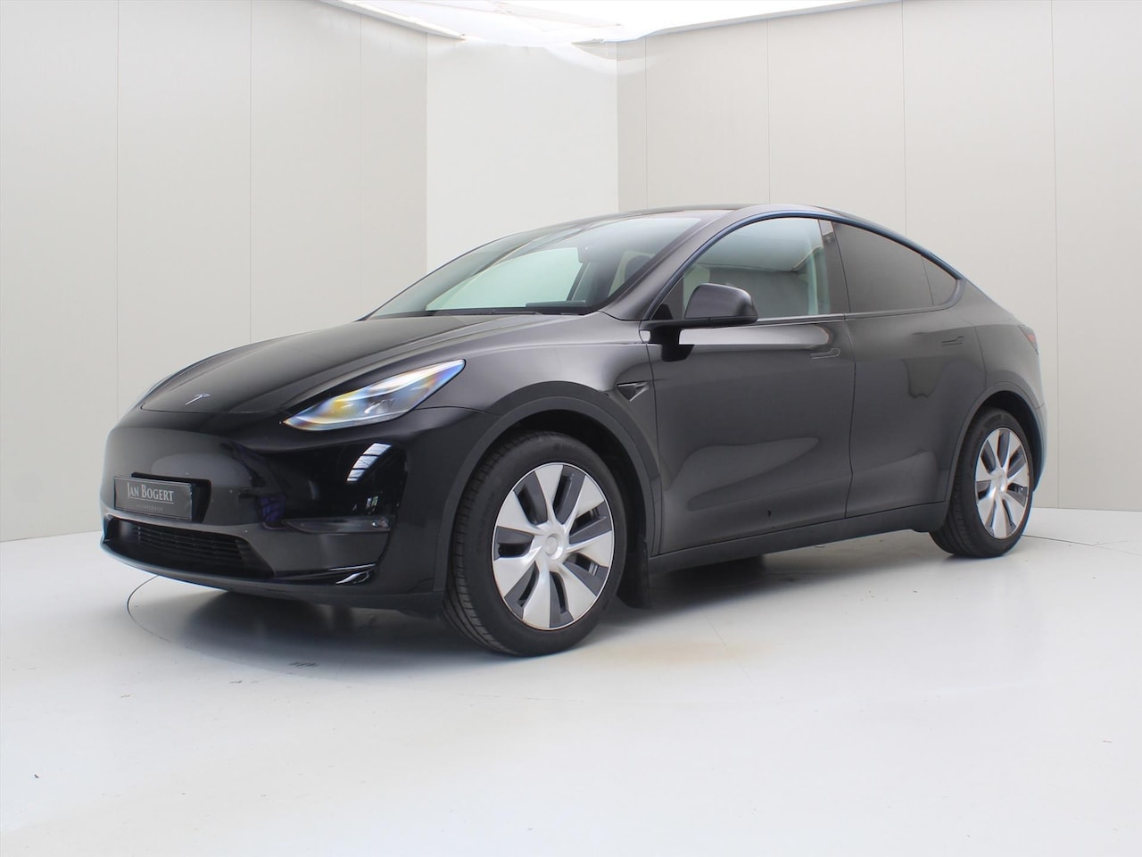 Tesla Model Y - Long Range AWD 75kWh 351pk 94.4% SoH [ TREKHAAK+AMD RYZEN+AUTOPILOT+19 INCH+PREMIUM AUDIO - AutoWereld.nl