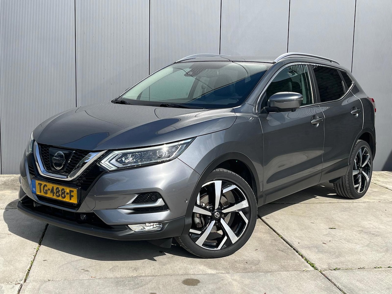 Nissan Qashqai - 1.2 Tekna Automaat | 360 Camera | Lederen Bekleding | Panoramadak | Stoelverwarming | Trek - AutoWereld.nl