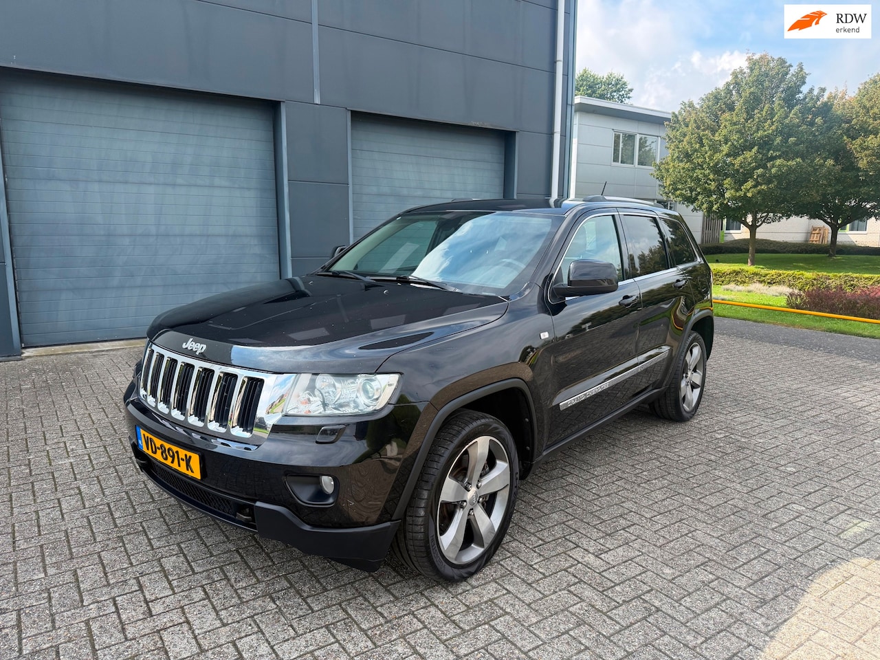 Jeep Grand Cherokee - 3.0 CRD Limited automaat 2011 Nieuw Apk - AutoWereld.nl