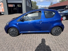 Toyota Aygo - 1.0-12V +