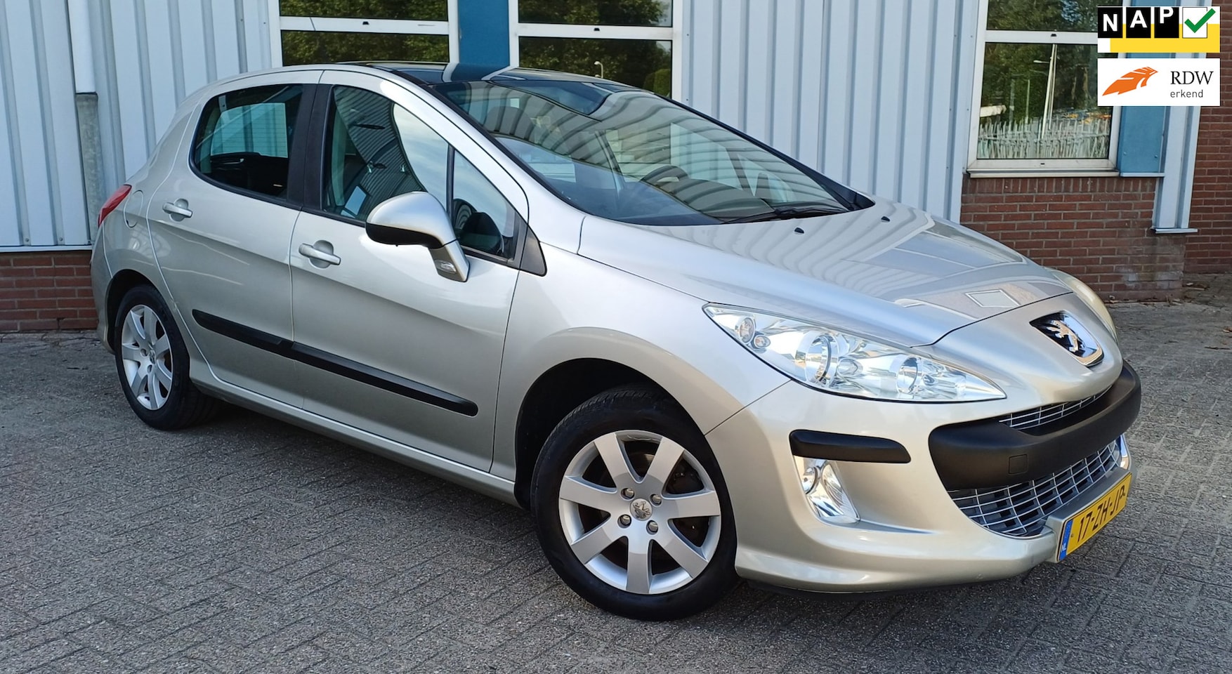 Peugeot 308 - 1.6 VTi XS 1.6 VTi XS - AutoWereld.nl
