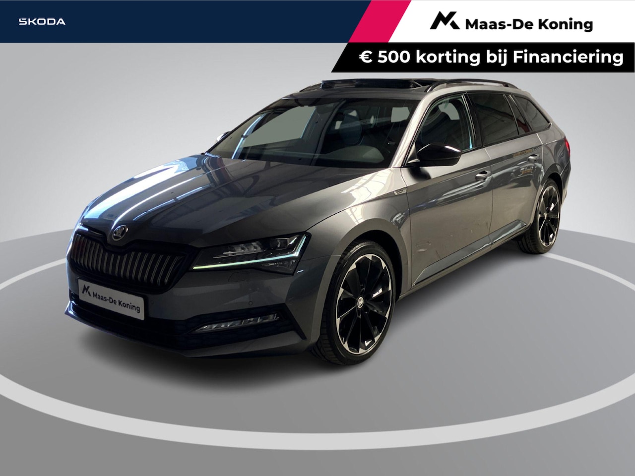 Skoda Superb - 1.4PHEV 218PK Sportline DSG · Panoramadak · Trekhaak · Camera + Parkeersensoren · Stoelver - AutoWereld.nl