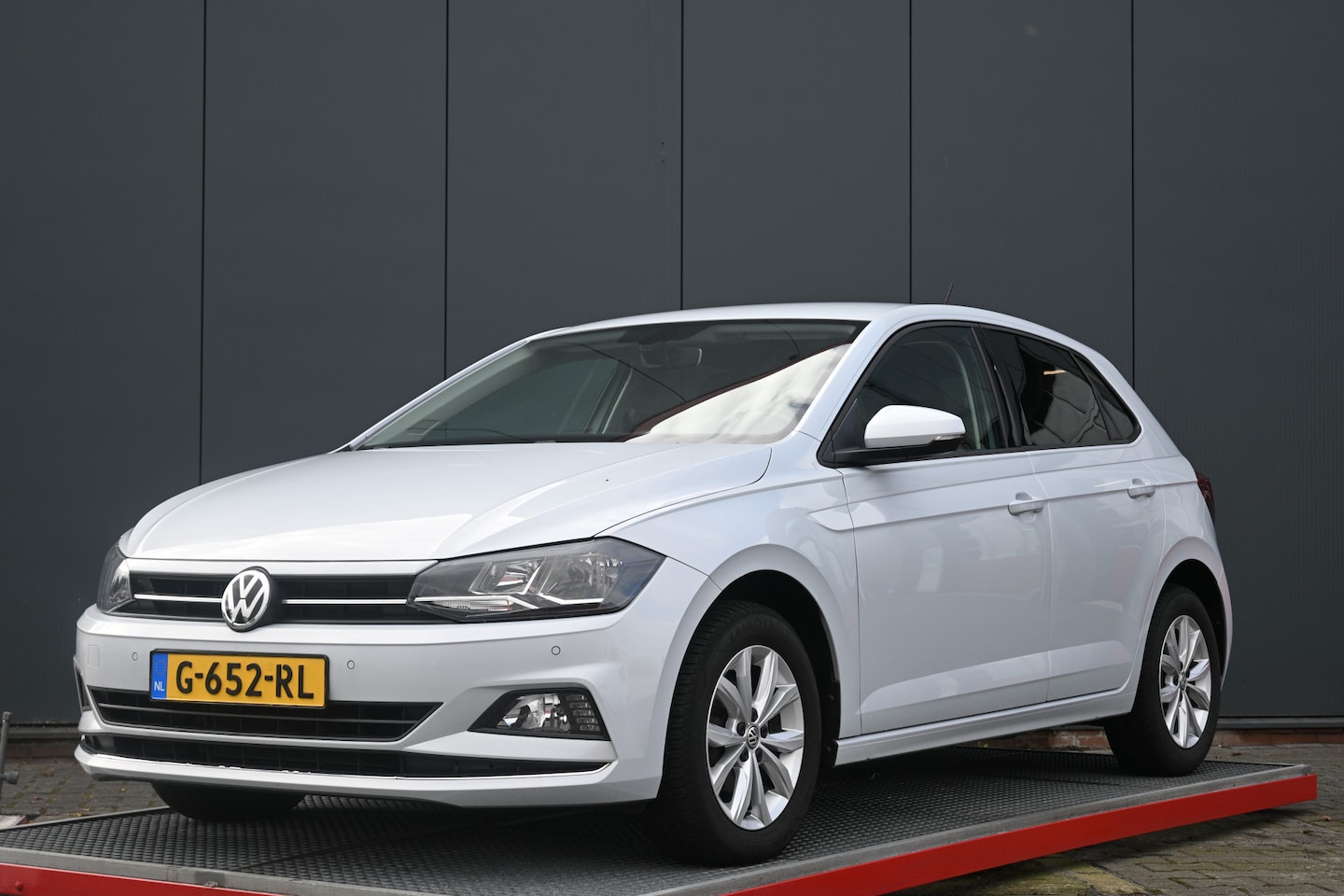 Volkswagen Polo - 1.0 TSI Highline 1.0 TSI Highline - AutoWereld.nl