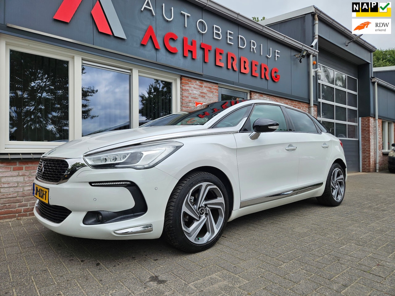 DS 5 - 1.6 THP Business Executive Automaat! Trekhaak! Mooie/Nette Auto! Panoramadak! Camera! - AutoWereld.nl