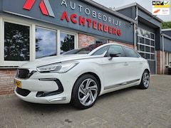 DS 5 - 5 1.6 THP Business Executive Automaat Trekhaak Mooie/Nette Auto Panoramadak Camera