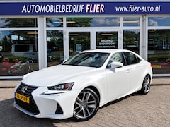 Lexus IS - 300h Hybrid Business Line | Navi | Clima | NAP | Orig. NL |