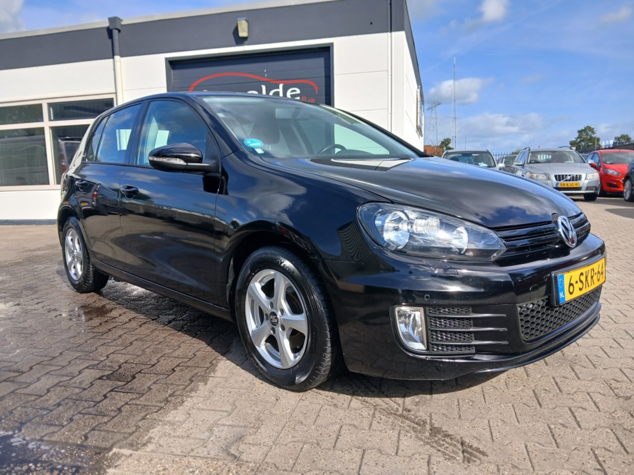 Volkswagen Golf - 1.6 TDI 5-Deurs/Stoelverwarming/Nieuwe D. Riem - AutoWereld.nl