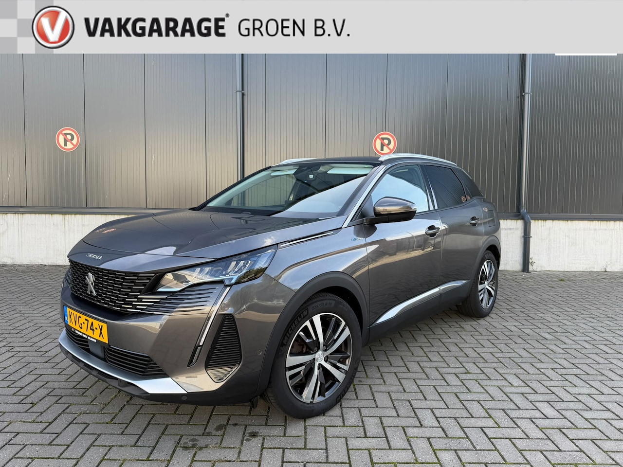Peugeot 3008 - 1.6 HYbrid 225 Blue Lease Allure / navi / camera / ad. cruise / trekh. / stoelverwarming ! - AutoWereld.nl