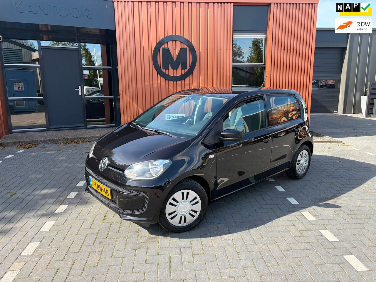 Volkswagen Up! - 1.0 move up! BlueMotion Airco/Garmin/NAP - AutoWereld.nl