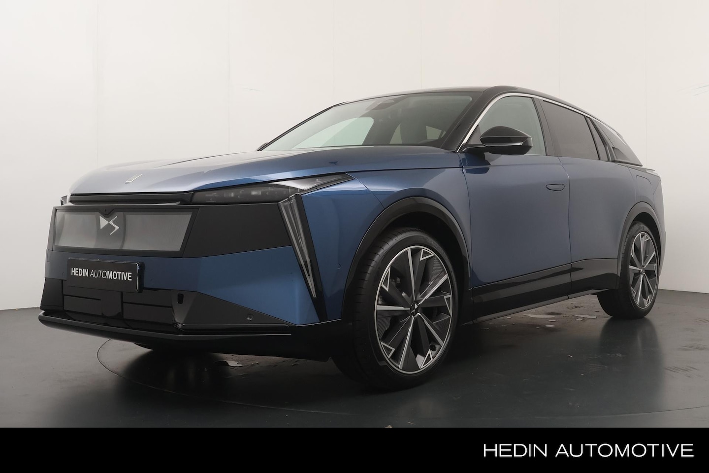 DS No 7 - E-Tense Etoile 74 kWh | Warmtepomp | Absolute Comfort Pack | Panoramadak | Absolute Tech P - AutoWereld.nl