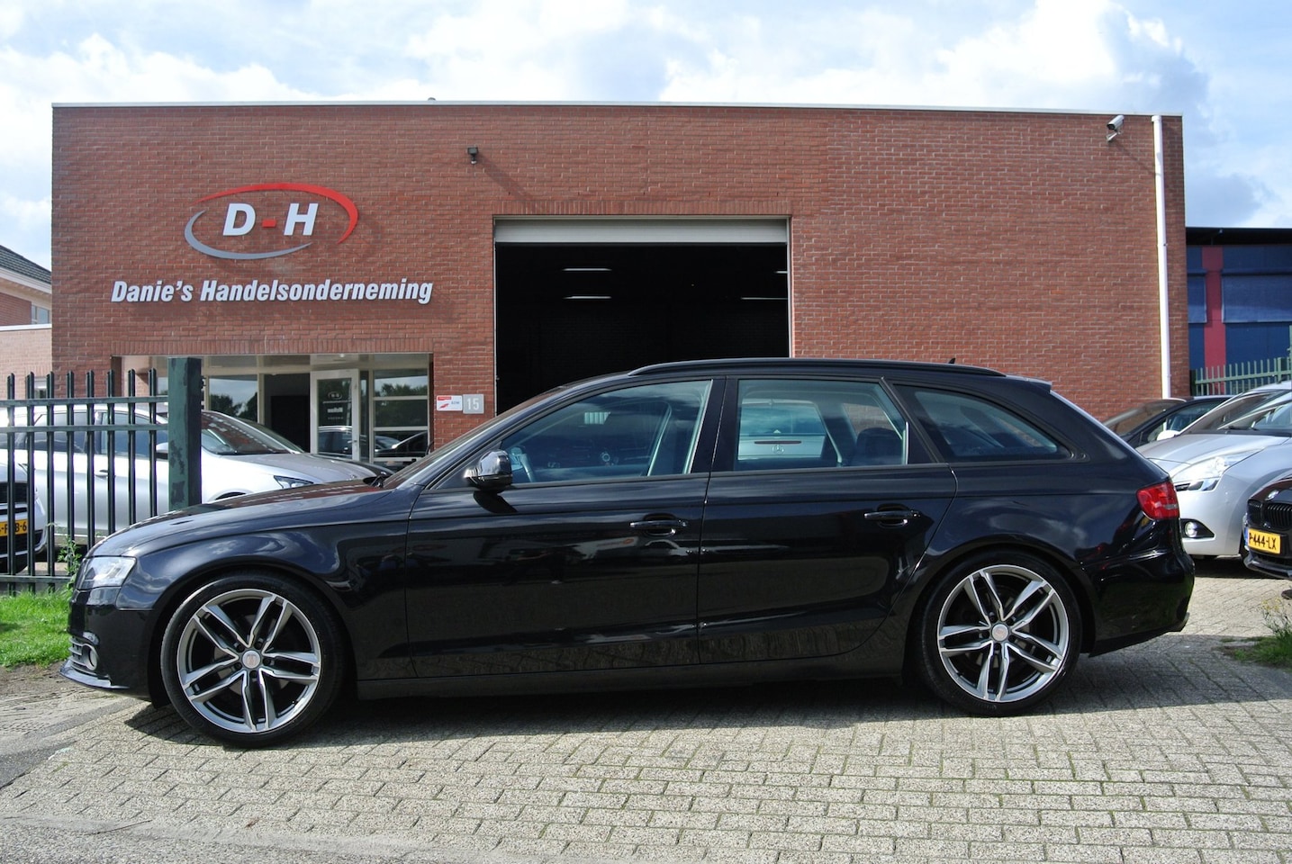Audi A4 Avant - 2.0 TFSI Pro Line Business airco apk 06-07-2027 inruil mogelijk nap - AutoWereld.nl