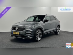 Volkswagen T-Roc - 1.5 TSI Sport NAVI CAMERA PANO TREKHAAK CARPLAY ECC ADAPTIEF CRUISE