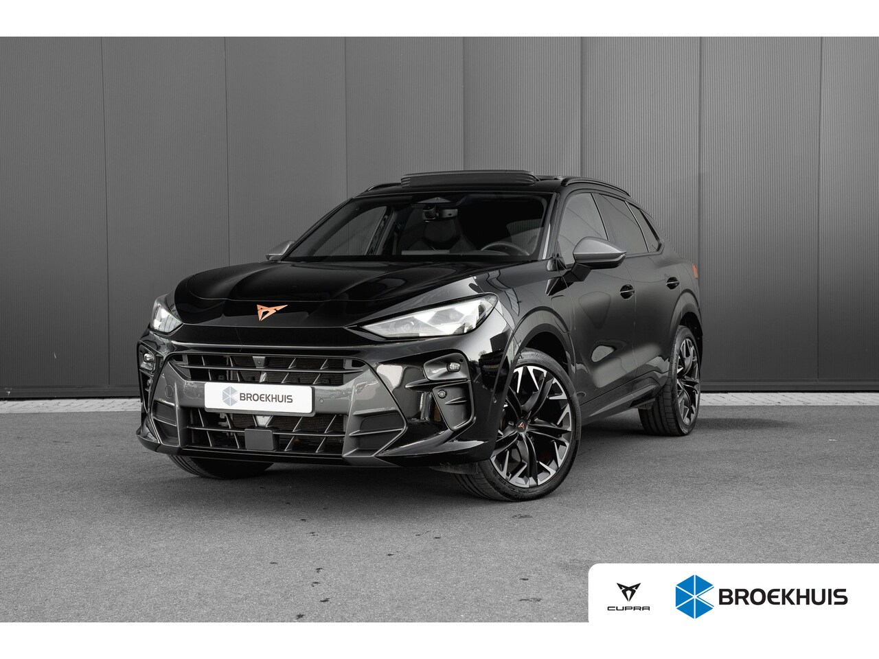 CUPRA Terramar - 1.5 TSI e-Hybrid 272pk VZ Performance | Panoramadak | Sennheiser | 360 Camera | Head-Up | - AutoWereld.nl