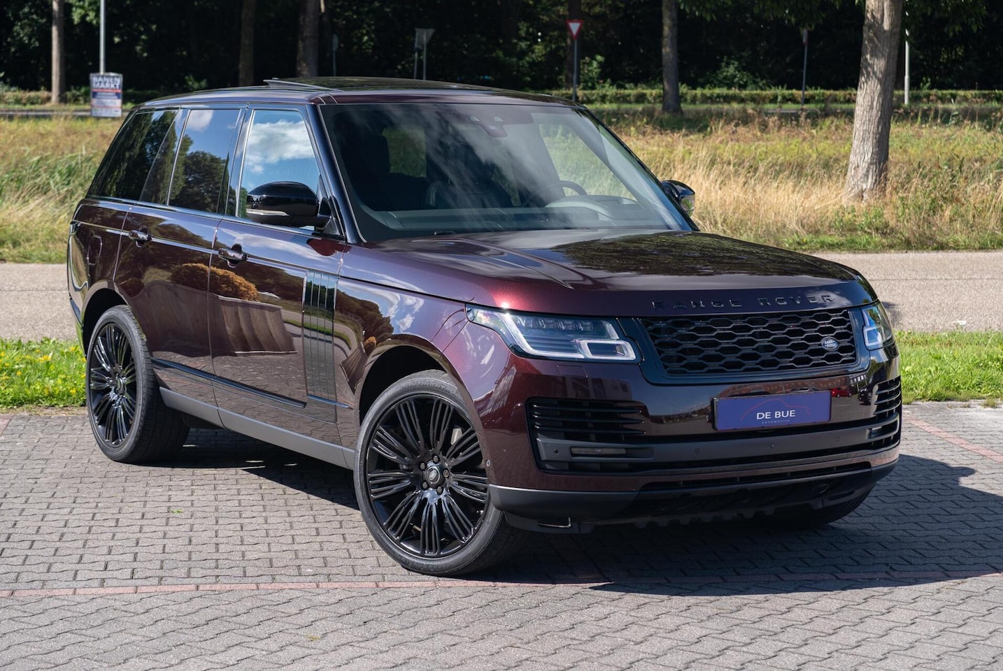 Land Rover Range Rover - 5.0 V8 SC Autobiography|SV Bespoke|1of1 uniek|Rosello Red SVO|Dealer Onderhouden - AutoWereld.nl