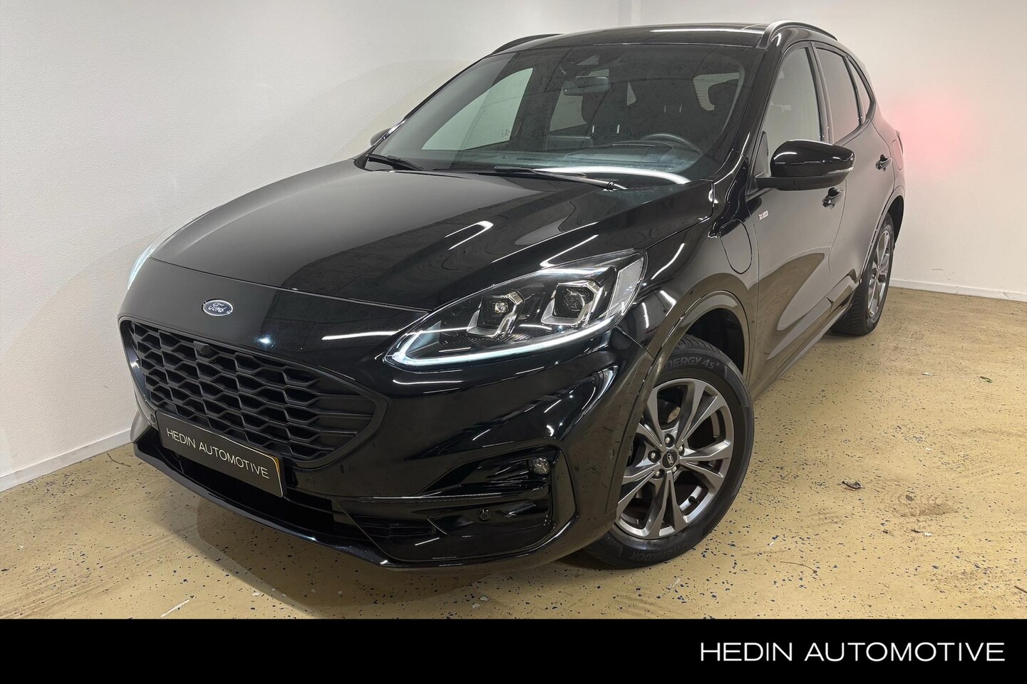Ford Kuga - 2.5 PHEV ST-Line X Panoramadak | Trekhaak | Adaptive Cruise | BLIS - AutoWereld.nl