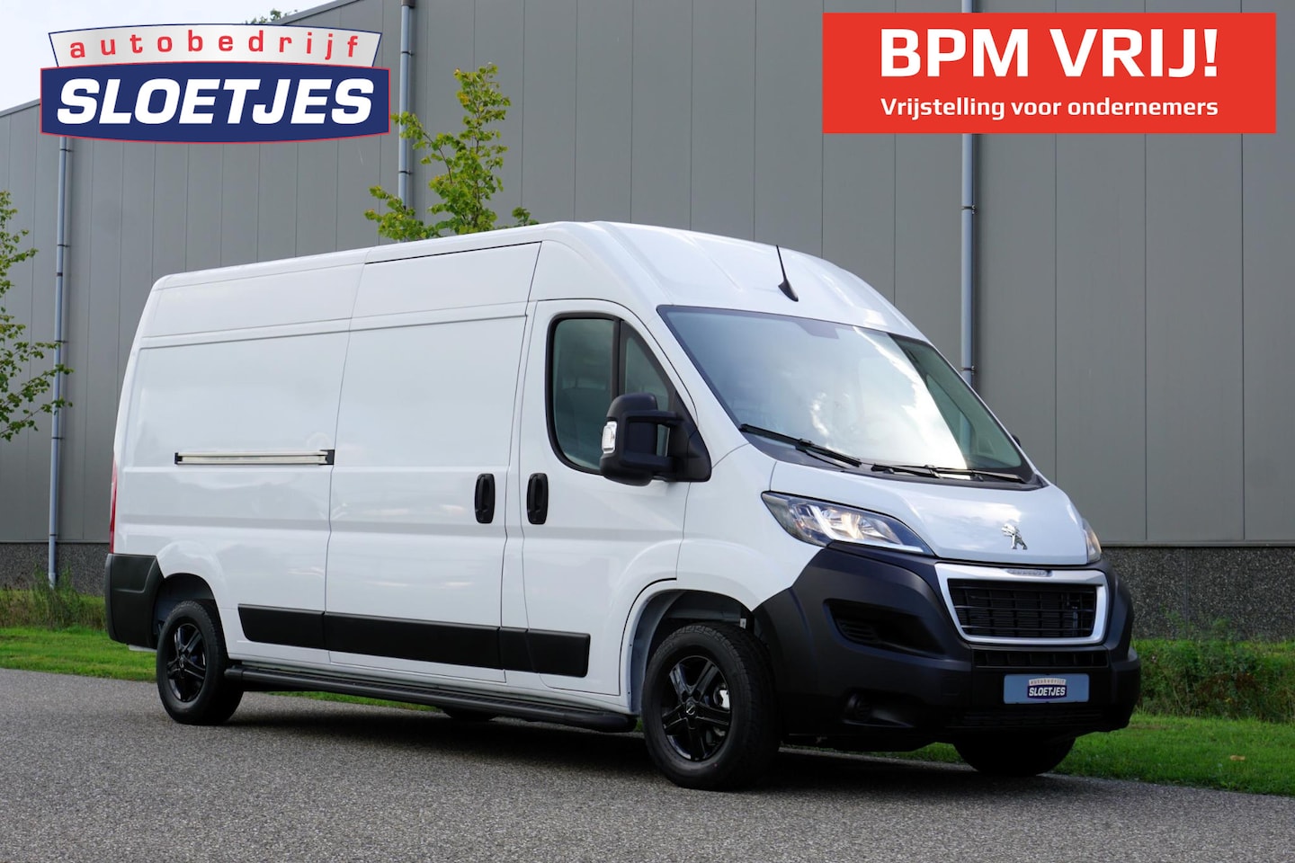 Peugeot Boxer - 2.2 BlueHDi 140 L3H2 3.5t in Nieuwstaat |Betimmerd |BPM vrij |Trekhaak |Camera |Cruise |Na - AutoWereld.nl
